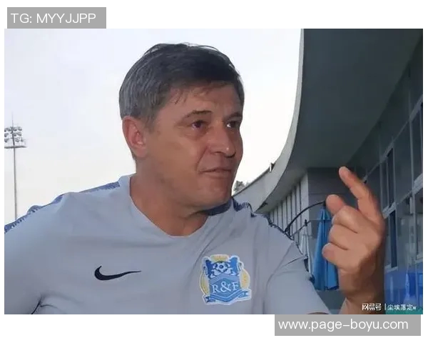 塞尔维亚主帅斯托伊科维奇辞职因球队0-1不敌阿尔巴尼亚引发关注