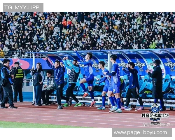 吕品告别平果感慨主场温情愿与球迷共赴更加辉煌的明天